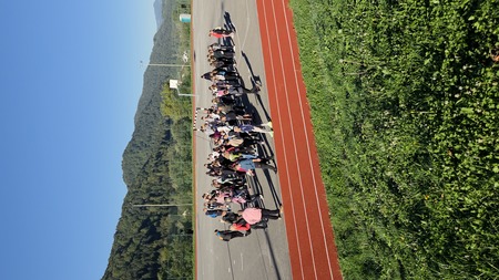 Tek na atletskem stadionu